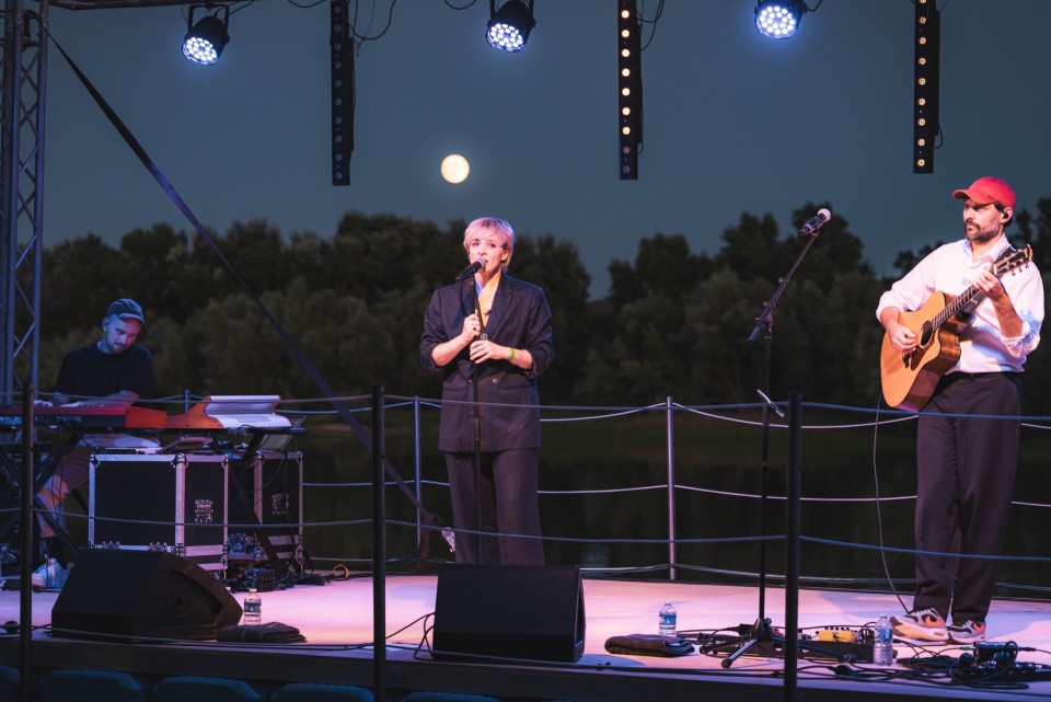 lac-arena-concert
